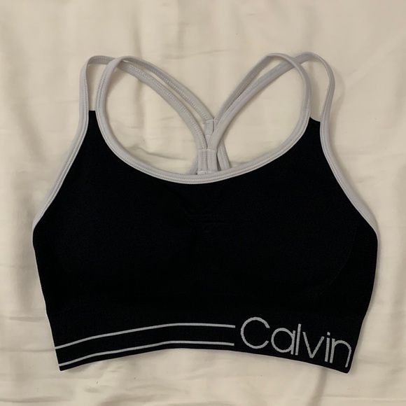 Calvin Klein ribbed workout set - Picture 2 of 7